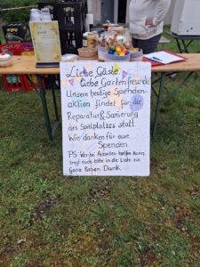 Das eingenommene Geld kommt unserem Spielplatz zugute.